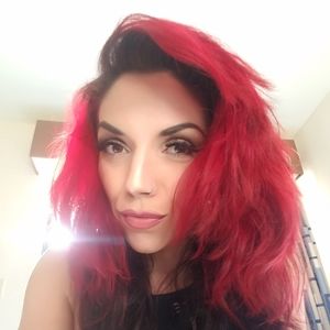 Meet your Posher, Jenna